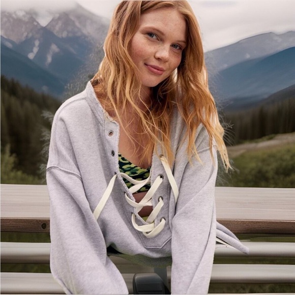 aerie Tops - Aerie Heather Gray Oversized Lace-Up Hoodie Size Small
